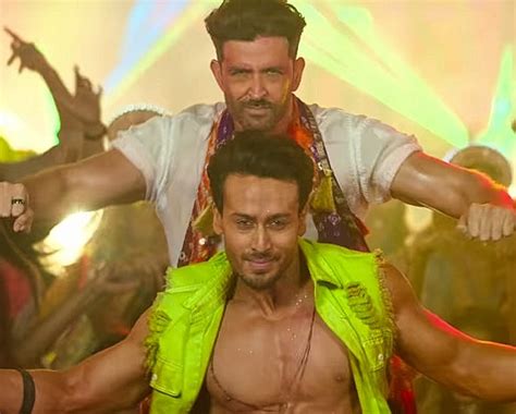 Hrithik Roshanin Bollywood-festivaali: Tanssia, musiikkia ja legendaarinen kauneus!